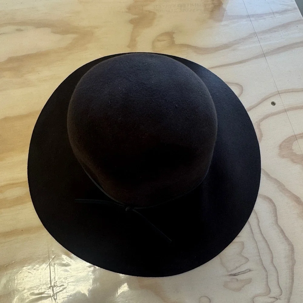 NWT Aritzia Talula Baylis Hat Espresso‎ Brown Wool Floppy Wide Brim Packable S/M